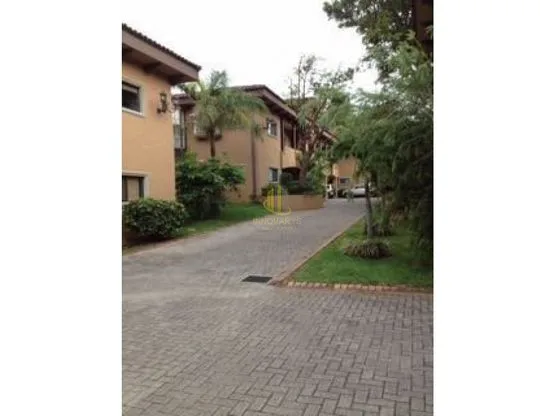 Moderno apartamento en condominio a la venta, Brasil de Mora
