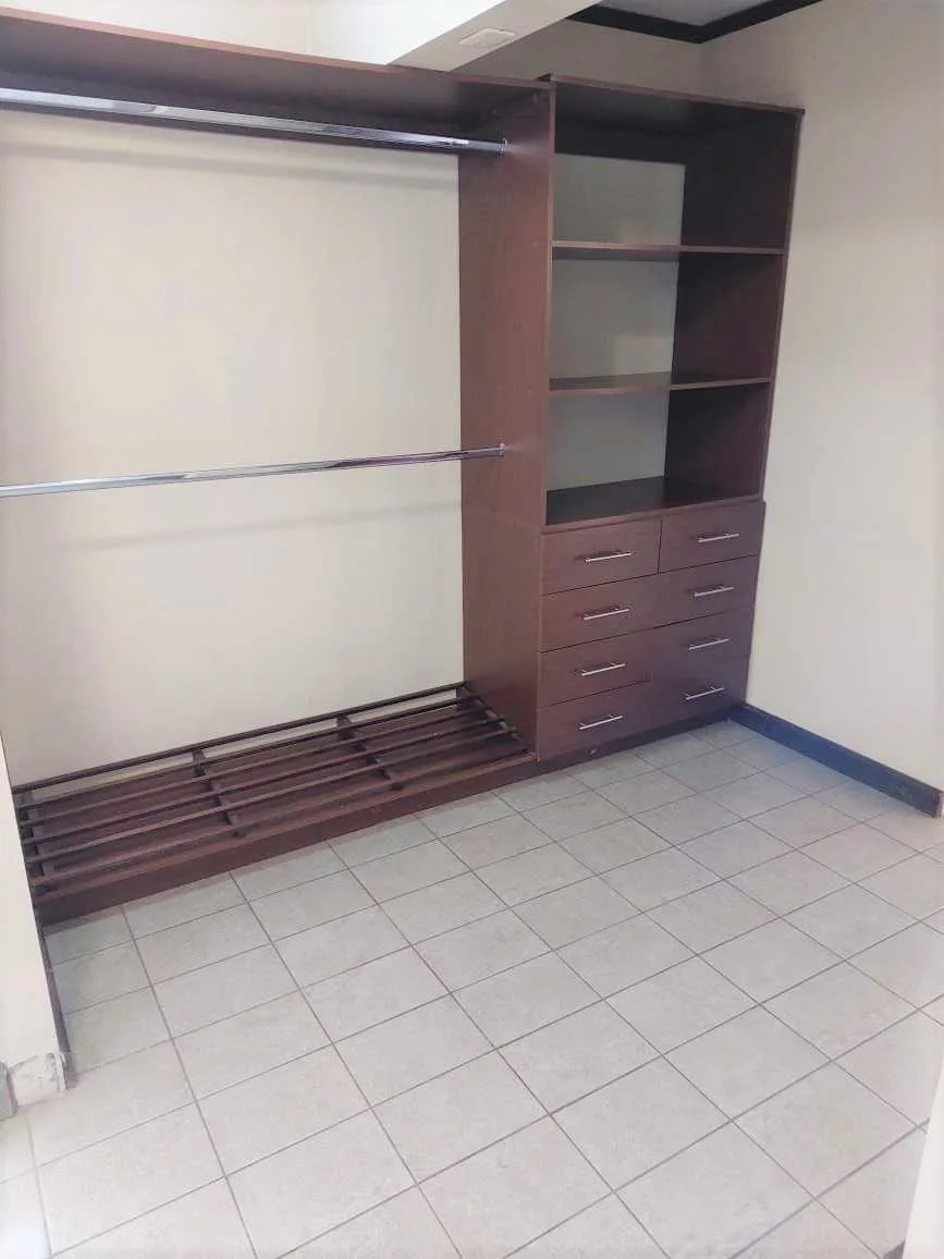 En alquiler apartamento en edificio de pocas unidades, Escazú - foto 5