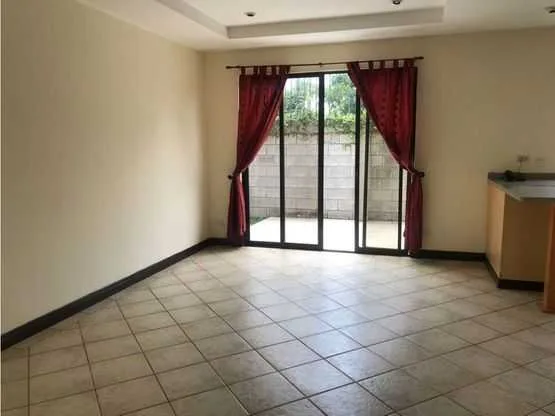 Casa de dos plantas en condominio familiar, Guachipelín Norte de Escazú - foto 4
