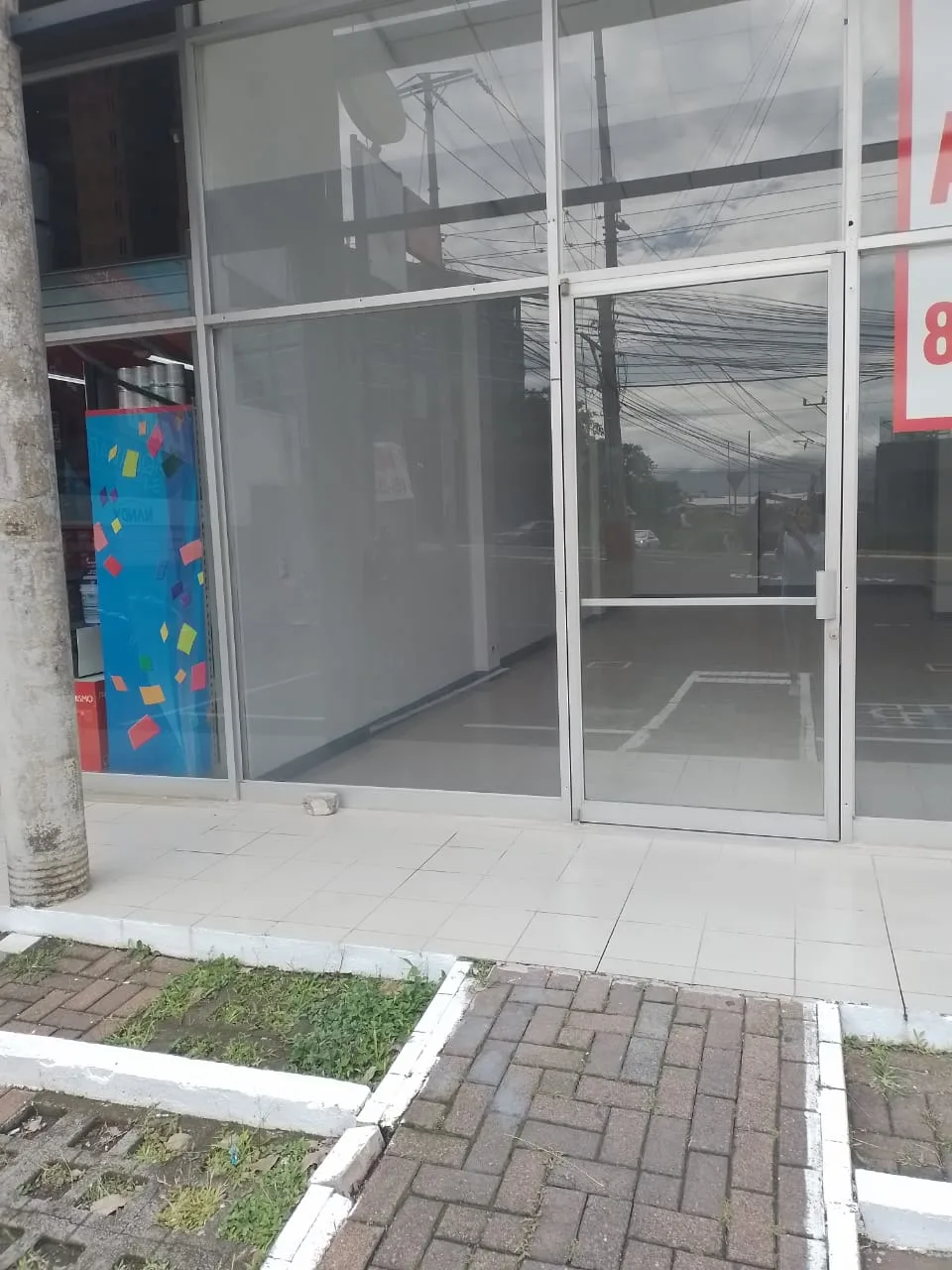 Local comercial de 75 m2 en alquiler, Escazú