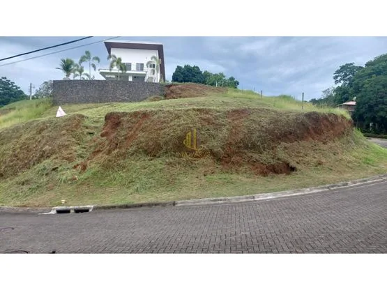 Lote residencial de 356 m2 a la venta, Villa Leona. Garabito, Puntarenas