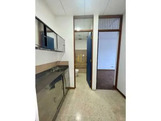 Local comercial de 323 m2 en alquiler, CC Trejos Montealegre - foto 6