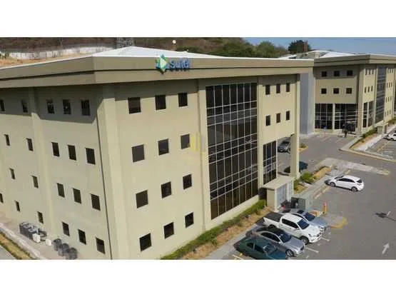 Alquiler de oficina de 247 m2 en Multipark, Guachipelín de Escazú - foto 5
