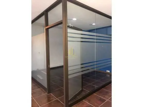 Local comercial de 162 m2 en alquiler, Plaza Itskatzú - foto 5
