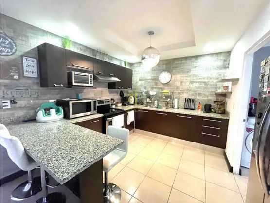 Casa contemporánea a la venta, Condominio Río Palma. Guachipelín Norte de Escazú - foto 5