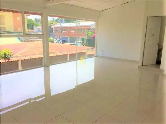 Local comercial de 70 m2 en alquiler, Escazú - foto 4