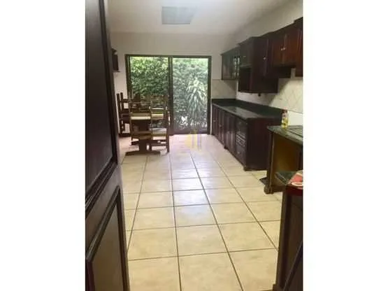 En alquiler casa con piscina en Condominio Valle del Sol, Pozos de Santa Ana - foto 6