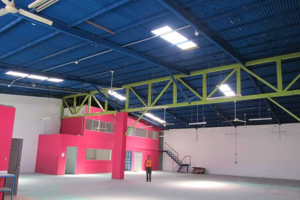 En alquiler bodega independiente de 520 m2, Pozos de Santa Ana - foto 6