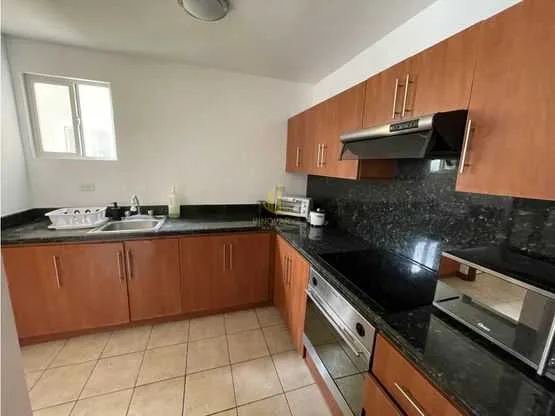 Apartamento con línea blanca en alquiler, Condado de Baviera - foto 6