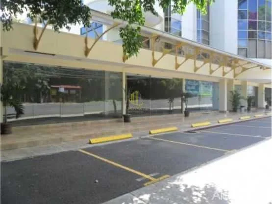 Local comercial de 82 m2 en alquiler, cerca del centro de Escazú - foto 3