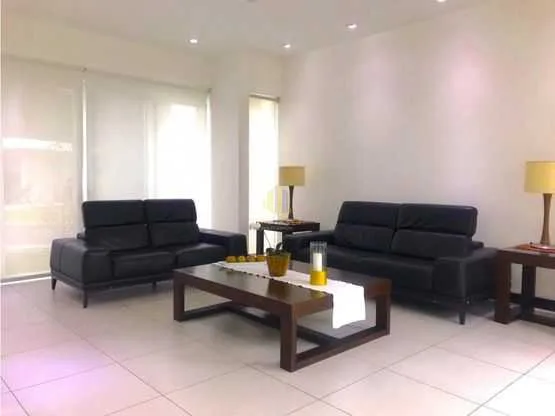 Casa contemporánea en alquiler, Condominio Villamont. Santa Ana - foto 4