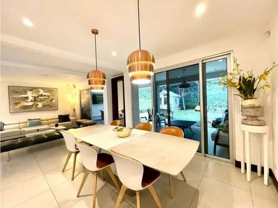 Condominio contemporáneo de tres niveles a la venta, Jaboncillos de Escazú - foto 5