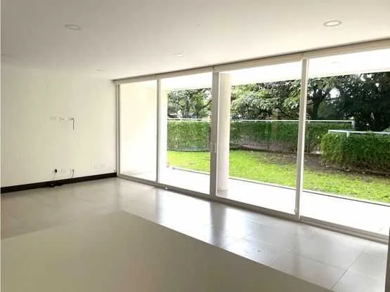 Amplio apartamento a la venta en Torres del Country, San Rafael de Escazú - foto 4
