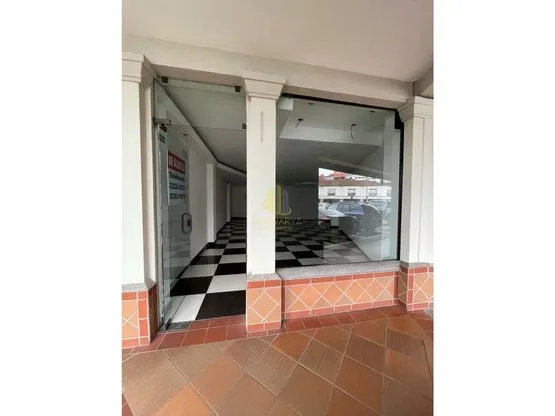 Local comercial de 99 m2 en alquiler, Plaza Itskatzú