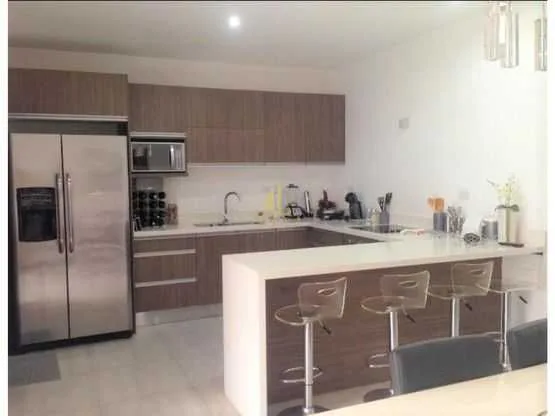 Condominio de dos plantas a la venta en Sol Park, Pozos de Santa Ana ¡PRECIO REDUCIDO! - foto 4
