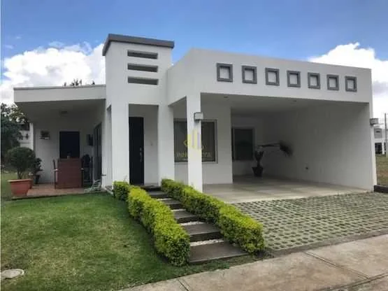En venta casa en Condominio El Rincón, La Guácima - foto 2
