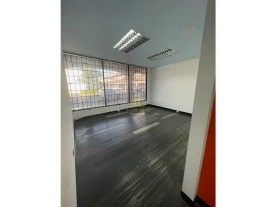 Local comercial de 150 m2 en alquiler, CC Trejos Montealegre - foto 5