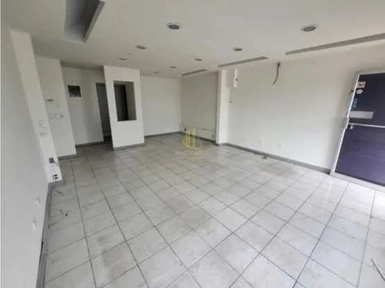 Local comercial de 45 m2 en alquiler sobre carretera principal, Pavas - foto 3