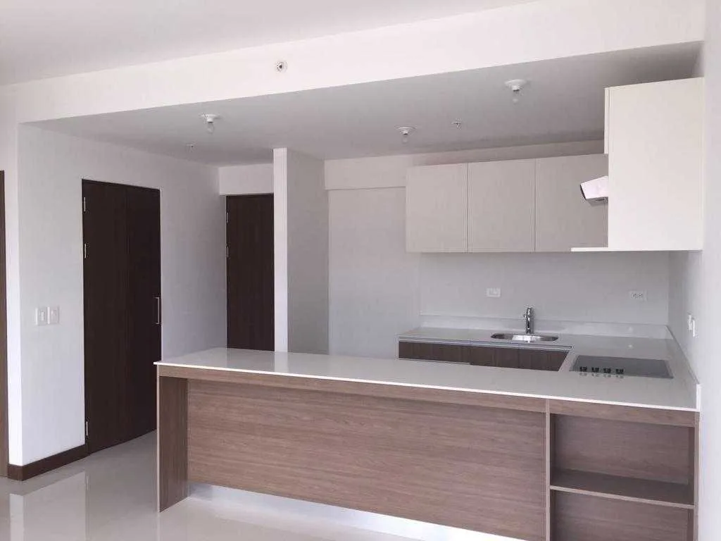 Lindo apartamento en alquiler, Nunciatura Flats Rohrmoser - foto 3