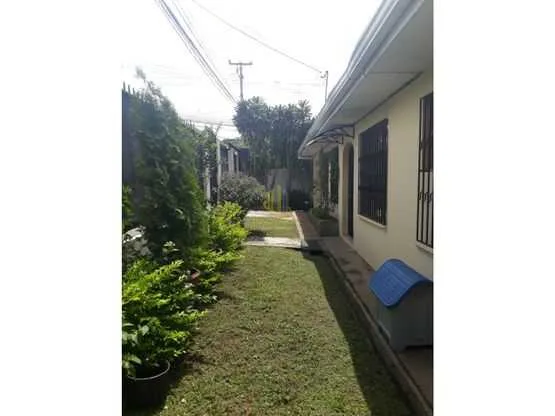 A la venta casa con uso de suelo mixto, Pozos de Santa Ana - foto 4