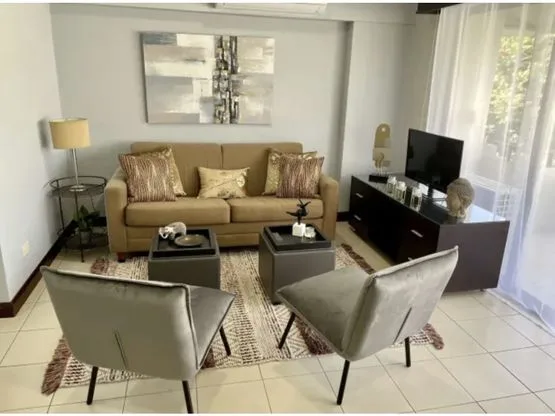 Apartamento amueblado en alquiler, Avalon Santa Ana
