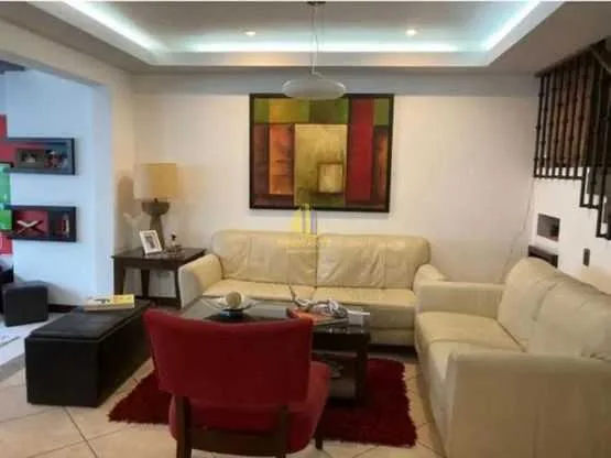 Casa de dos plantas en venta, Condominio Alameda. Pozos de Santa Ana - foto 3