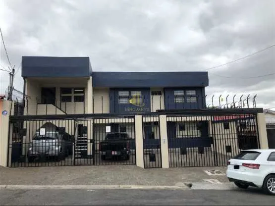 Oficina de 250 m2 en edificio independiente cerca de UCIMED, Sabana Oeste. - foto 3