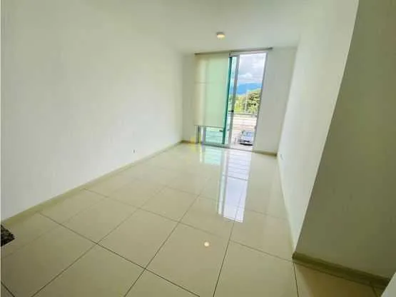 En alquiler apartamento en torre Bambú 106, Lagunilla de Heredia - foto 4