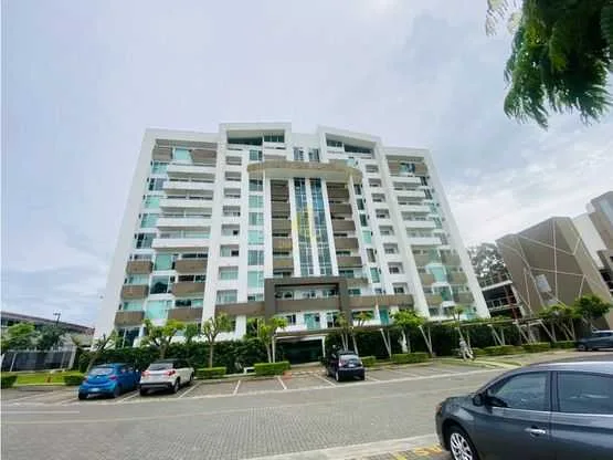 Apartamento completamente amueblado en alquiler, Torres de Heredia - foto 3