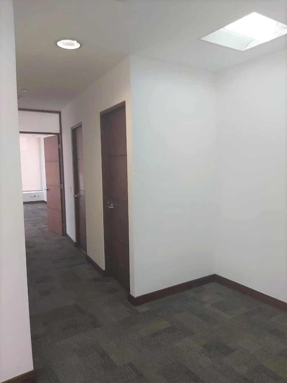 Oficina remodelada de 171 m2 en Edificio Meridiano, Guachipelín de Escazú - foto 3