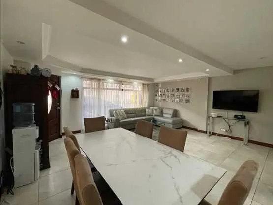 Venta de casa en pequeño condominio, San Rafael de Escazú - foto 3
