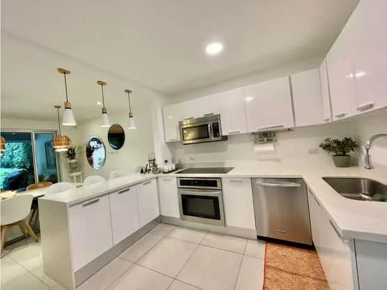 Condominio contemporáneo de tres niveles a la venta, Jaboncillos de Escazú - foto 4