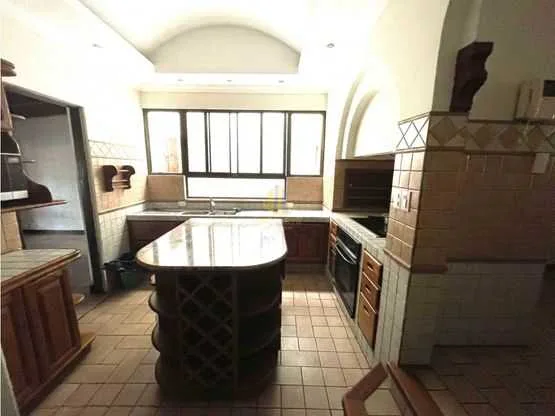 Casa independiente de cuatro niveles a la venta, Bello Horizonte de Escazú - foto 4