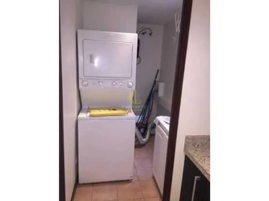 En alquiler apartamento amueblado, Condado del Palacio. La Uruca - foto 4