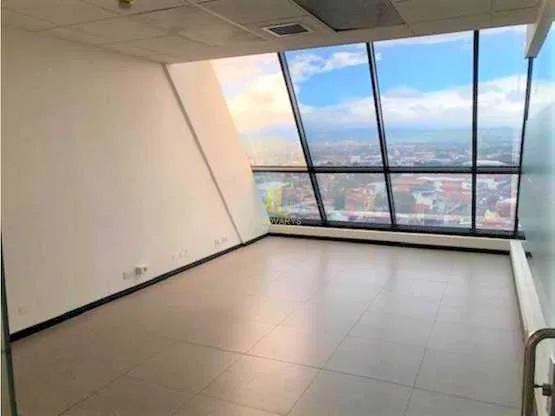 Oficina de 146 m2 en Torre Mercedes, Paseo Colón. - foto 4