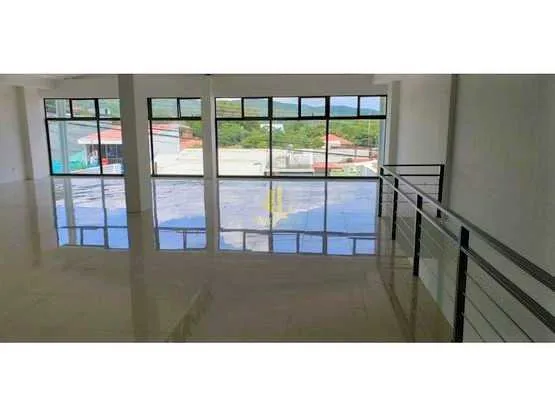 Local comercial de 560 m2 en alquiler, Ciudad Colón - foto 5