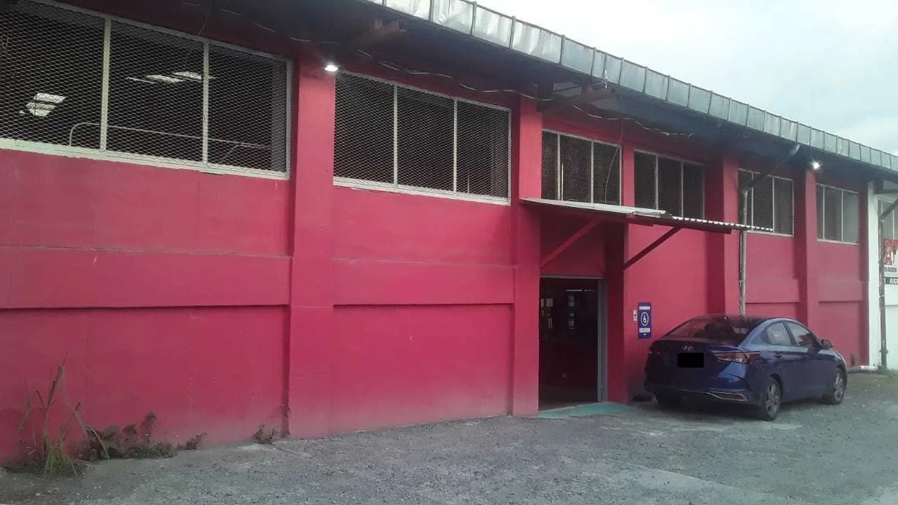 En alquiler bodega independiente de 520 m2, Pozos de Santa Ana - foto 3