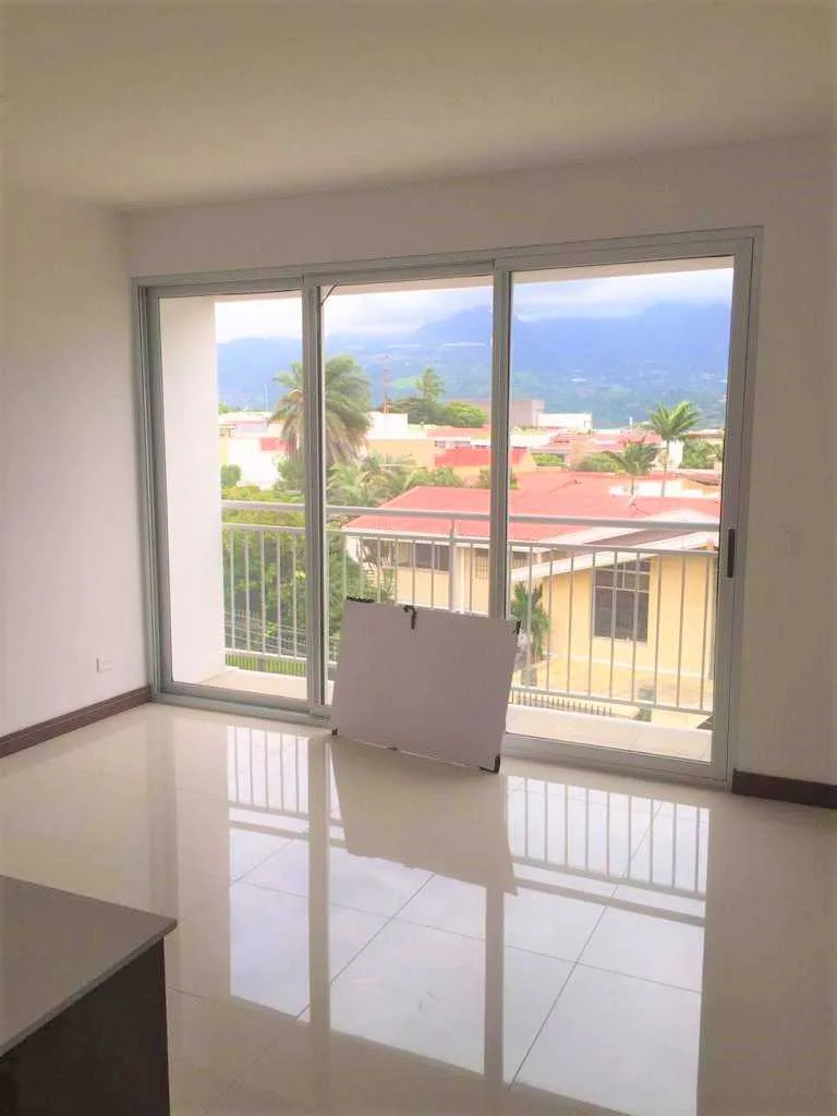 Lindo apartamento en alquiler, Nunciatura Flats Rohrmoser - foto 4