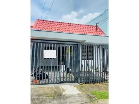 A la venta casa de una planta en Residencial Málaga, Sabanilla de Montes de Oca - foto 3