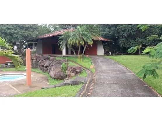 Lote residencial de 2114 m2 en Urbanización Valle Dorado, La Guácima - foto 2