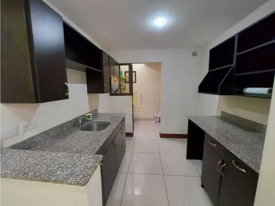 En venta casa de dos plantas en Condominio Fuerte Ventura, Pozos de Santa Ana - foto 5
