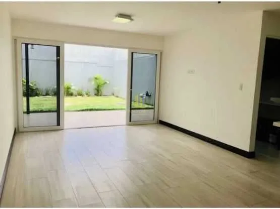 Moderna casa con estilo contemporáneo, Guachipelín Norte de Escazú - foto 4