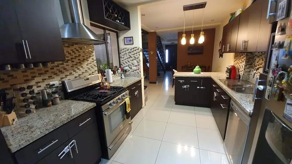 Venta casa#82 ESCAZÚ