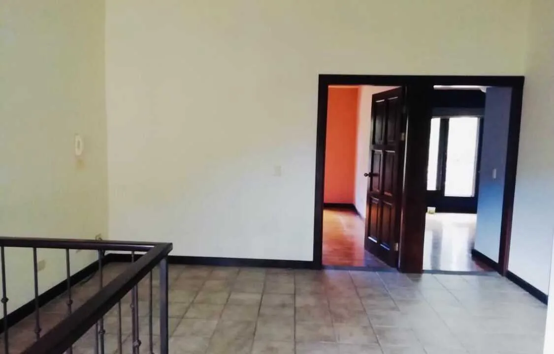 Alquiler de Casa en TownHouse en Escazú # 168 - foto 2