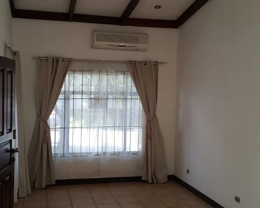 Alquiler de Casa en Escazú