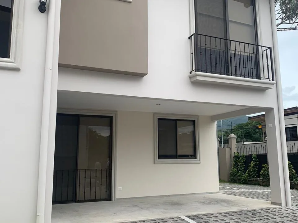 Alquiler de Apartamento en Santa Ana,  #77