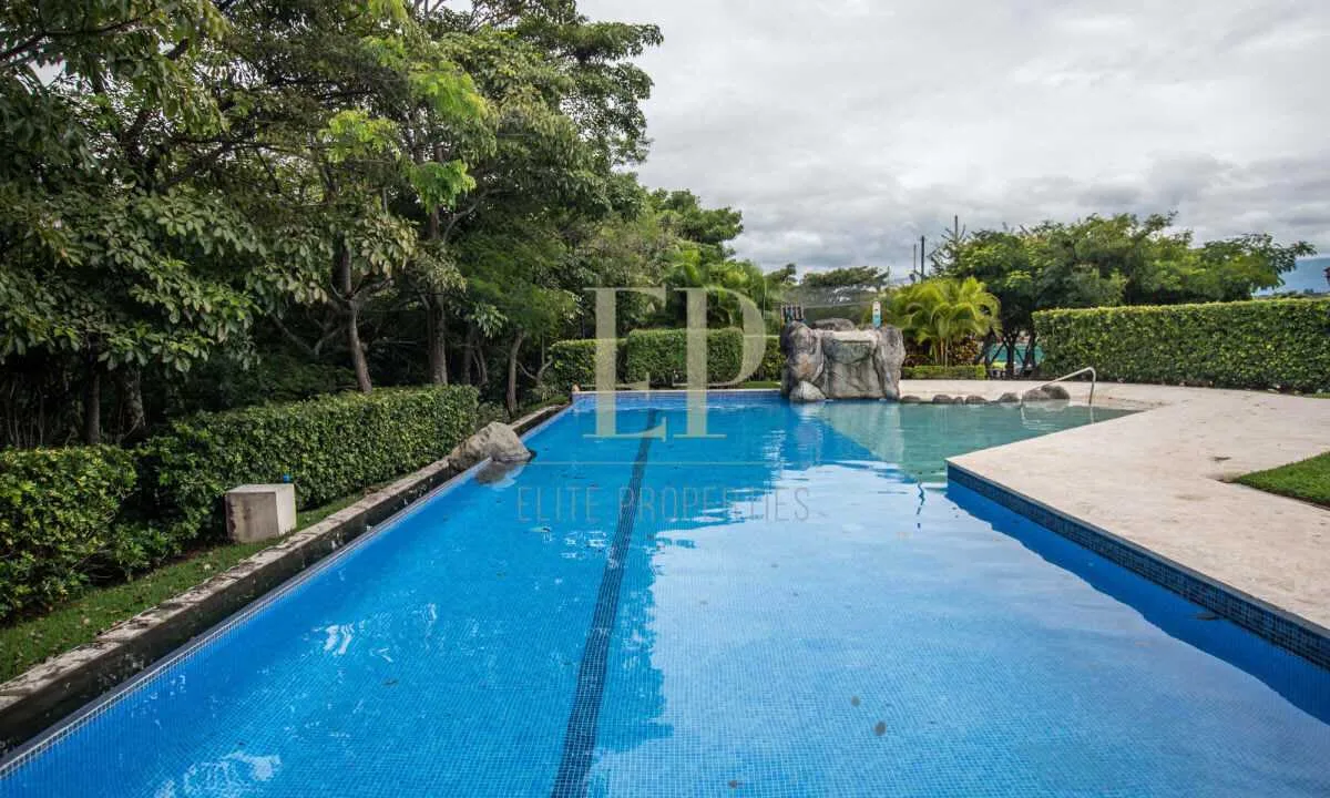 Alquiler de Casa en Condominio en Santa Ana #75 - foto 2