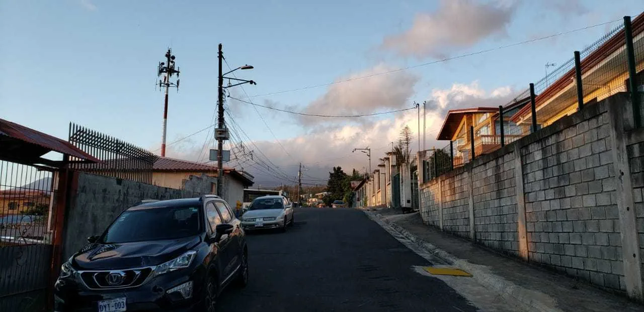 Casa en venta, Heredia #35 - foto 2