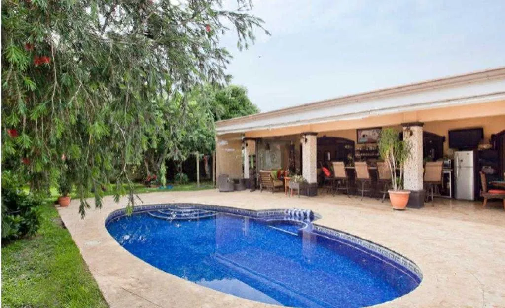 Venta  de Casa en Guacima - foto 2
