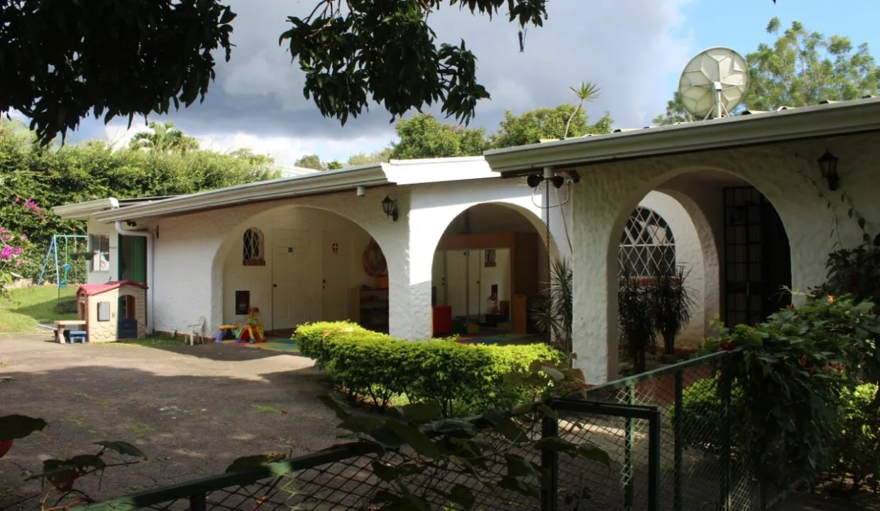 Alquiler o Venta de Casa para uso Comercial en Escazú #165